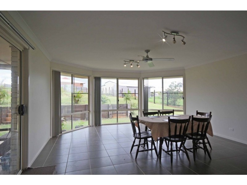 94 Shaws Road, Beerwah QLD 4519