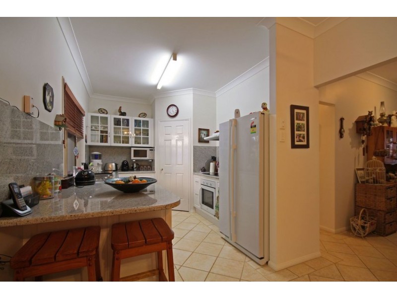 28 Hillside Road, Glass House Mountains QLD 4518