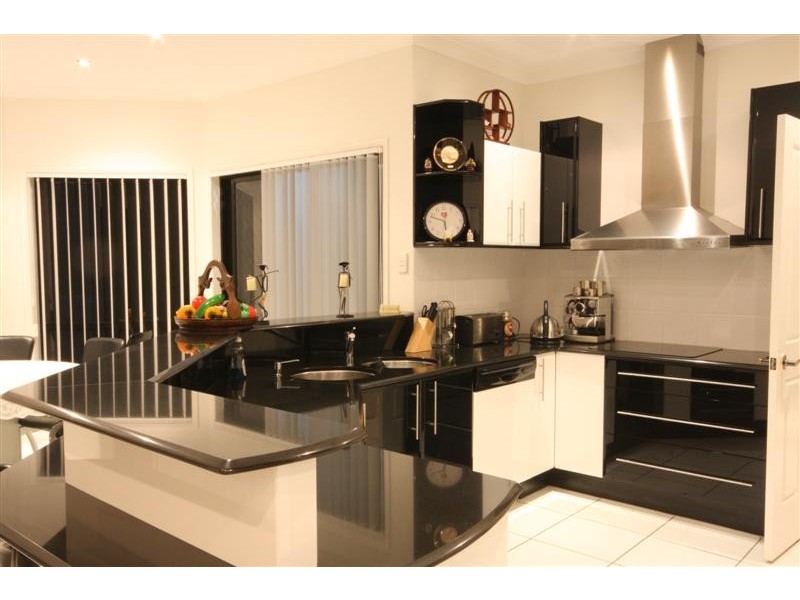 209 Meyricks Road, Glass House Mountains QLD 4518