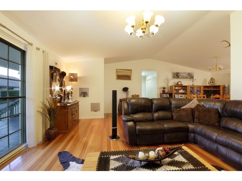 21 Greenview Avenue, Beerwah QLD 4519