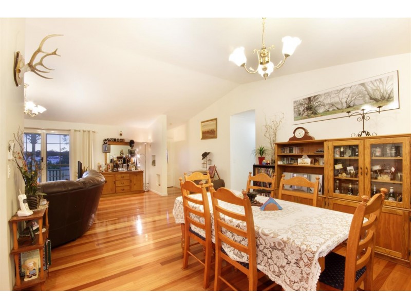 21 Greenview Avenue, Beerwah QLD 4519