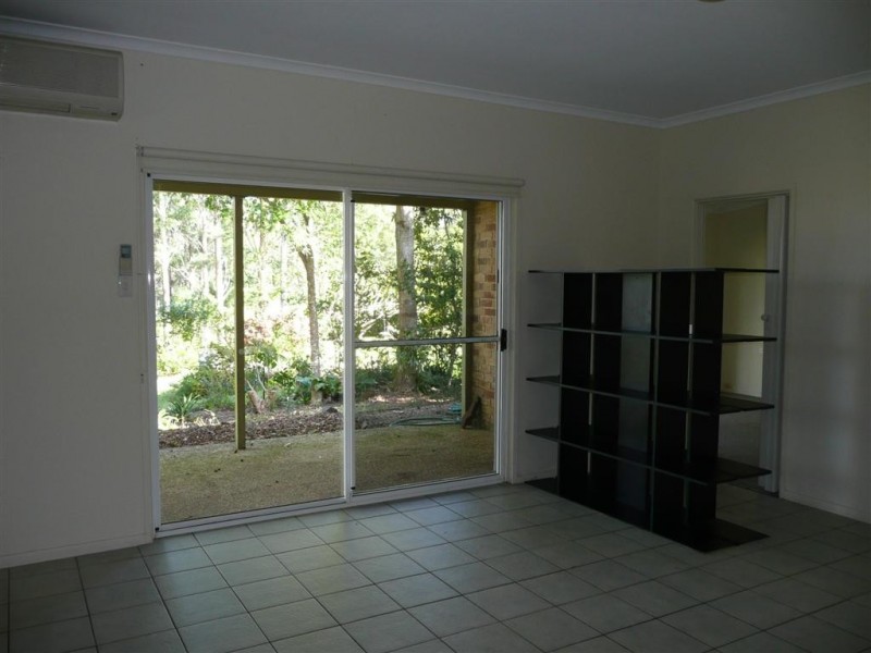 42 Julian Street, Peachester QLD 4519