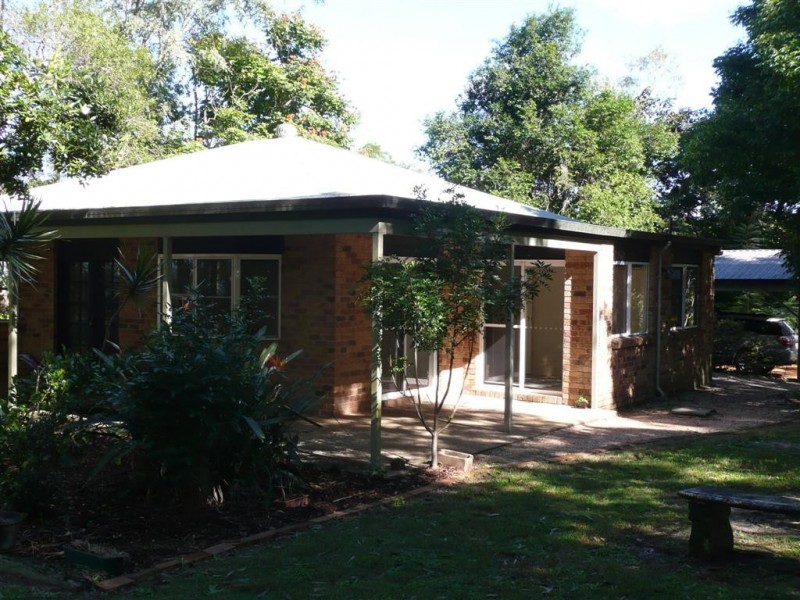 42 Julian Street, Peachester QLD 4519