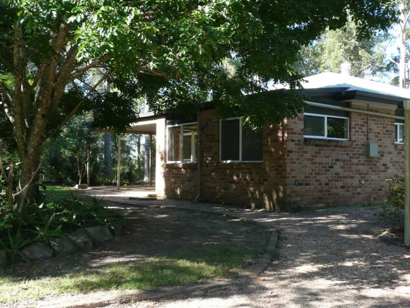 42 Julian Street, Peachester QLD 4519