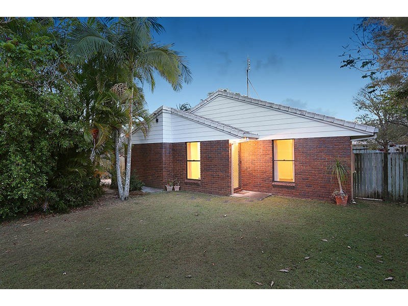 6 Chantilly Crescent, Beerwah QLD 4519