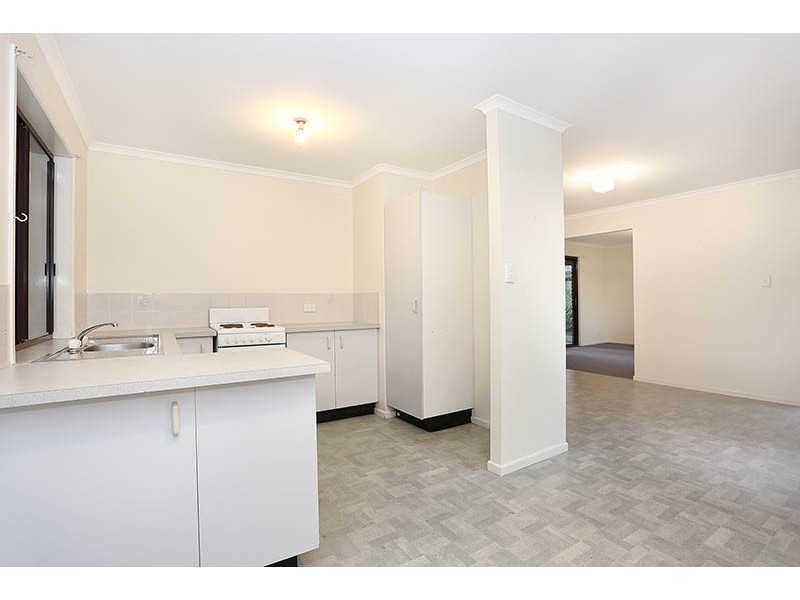 6 Chantilly Crescent, Beerwah QLD 4519