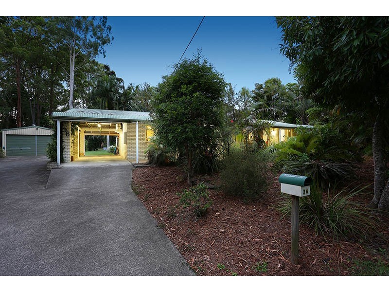 36 Bell Rd, Glass House Mountains QLD 4518