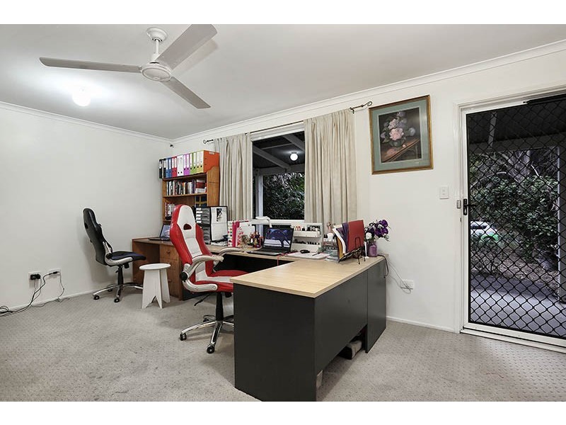 36 Bell Rd, Glass House Mountains QLD 4518