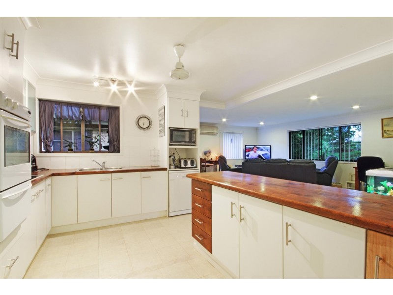 52 Pine Camp Road, Beerwah QLD 4519