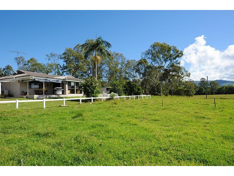 1 McCabe and 135 Cove Roads, Woodford QLD 4514