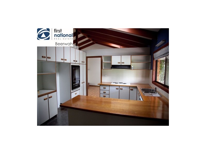 114 Yeates Road, Beerwah QLD 4519