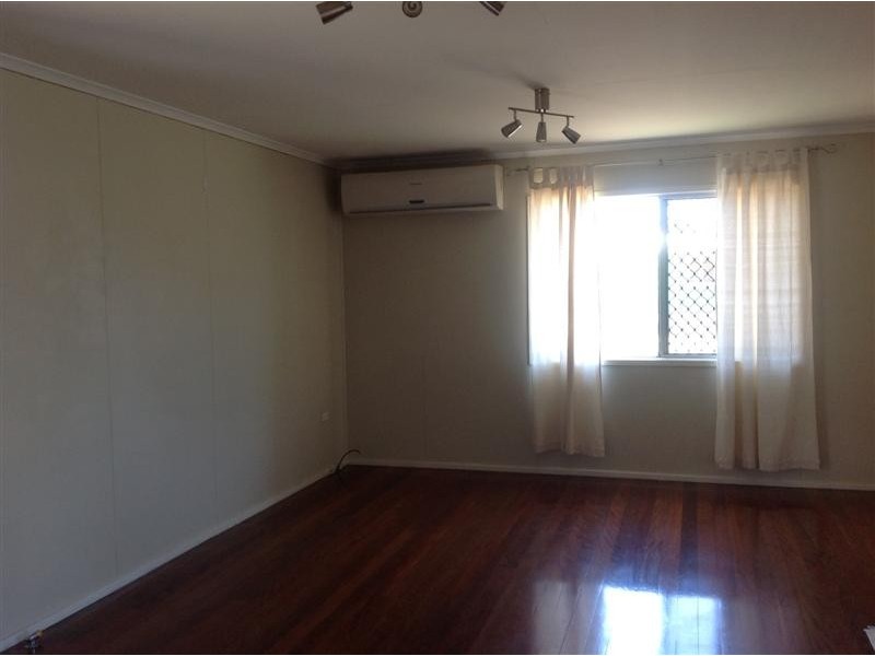 2 Cassia Street, Beerwah QLD 4519