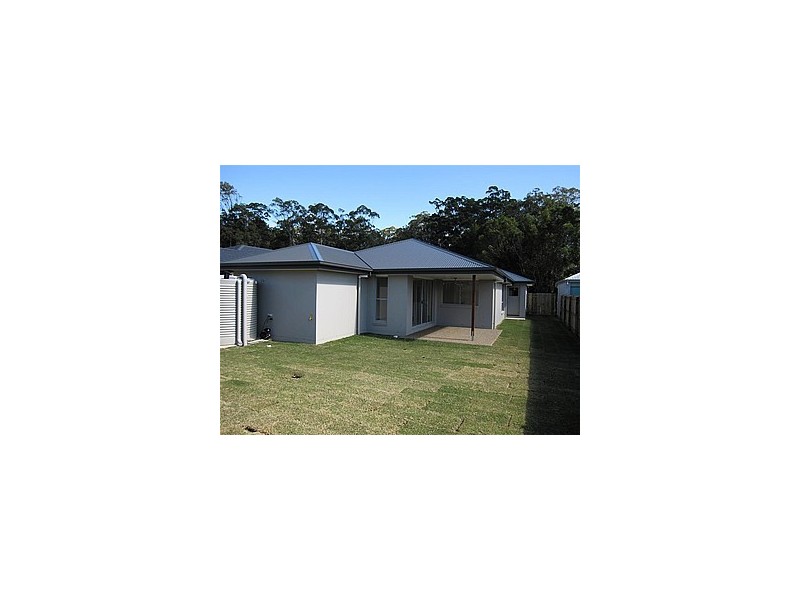 32 Pepper Tree Way, Beerwah QLD 4519
