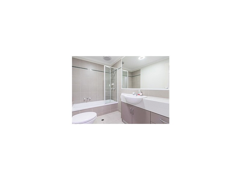 7/2A North Street, Beerwah QLD 4519