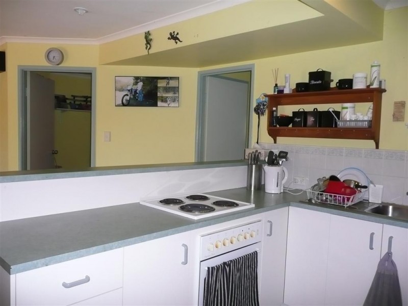 23 Cobb and Co Drive, Beerburrum QLD 4517