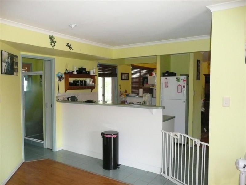 23 Cobb and Co Drive, Beerburrum QLD 4517