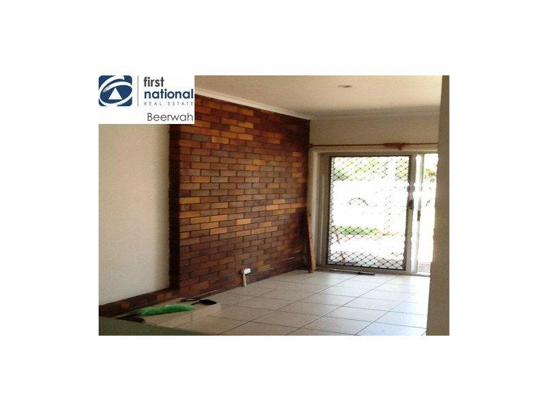 1/9 Nichols Avenue, Beerwah QLD 4519