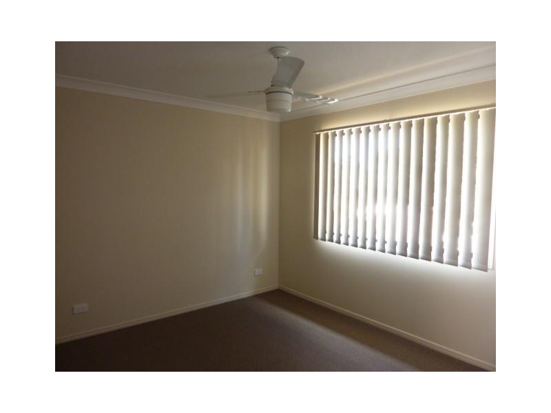 39 Beerwah Parade, Beerwah QLD 4519