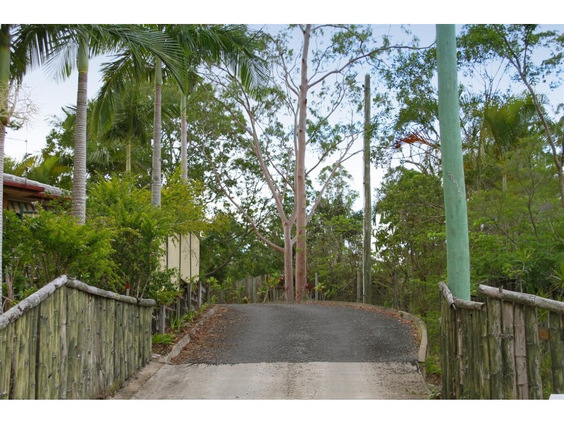 86 Calderwood Road, Landsborough QLD 4550