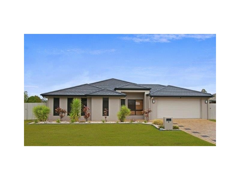 4 Sapphire Court, Beerwah QLD 4519