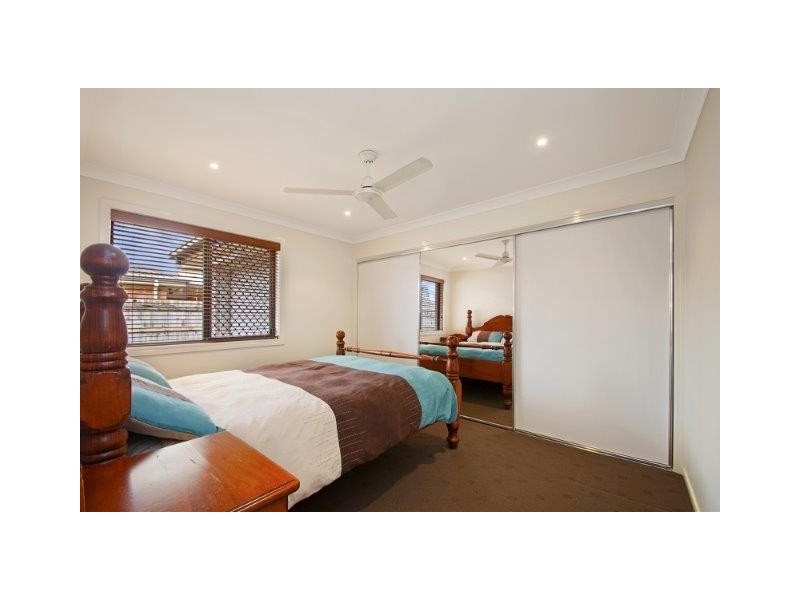 4 Sapphire Court, Beerwah QLD 4519