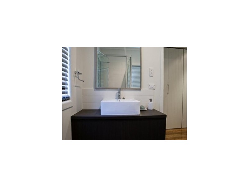 15 Montrose Street, Beerwah QLD 4519