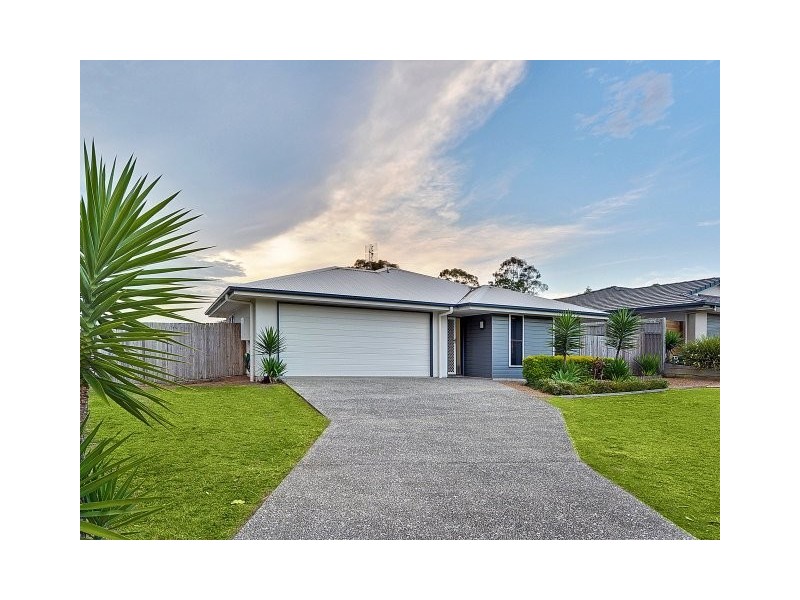 6 Woodgrove BVD, Beerwah QLD 4519