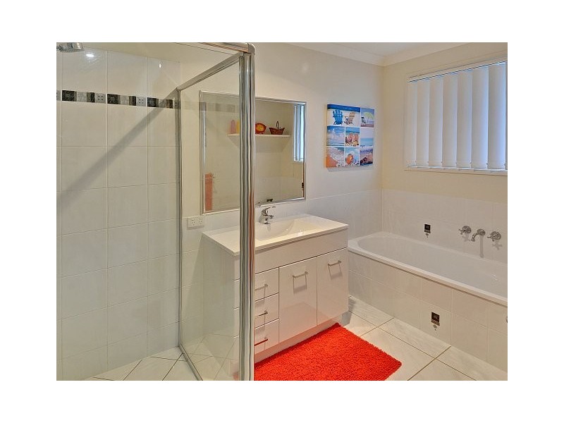 6 Woodgrove BVD, Beerwah QLD 4519