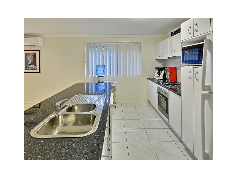 6 Woodgrove BVD, Beerwah QLD 4519