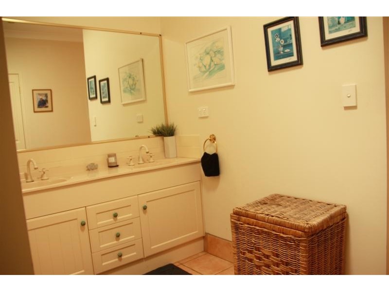 584 Macdonalds Road, Peachester QLD 4519