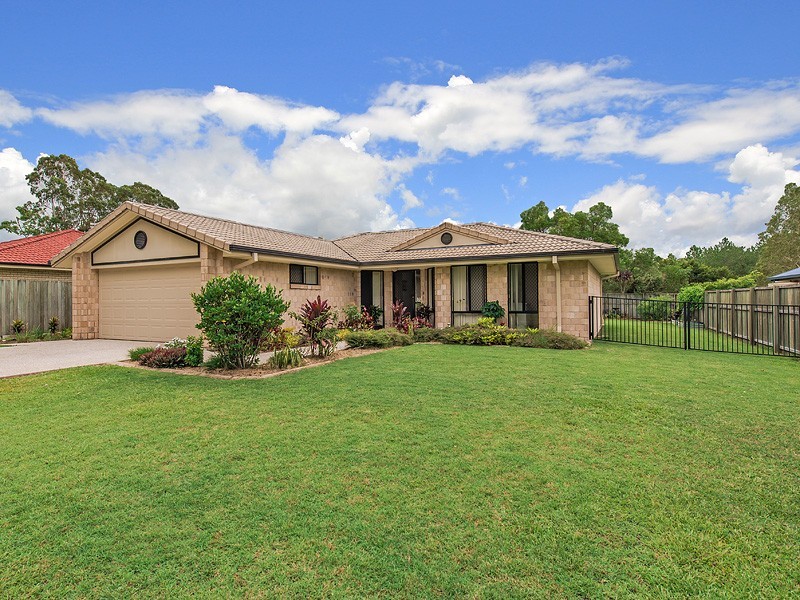 21 White Gums Street, Landsborough QLD 4550