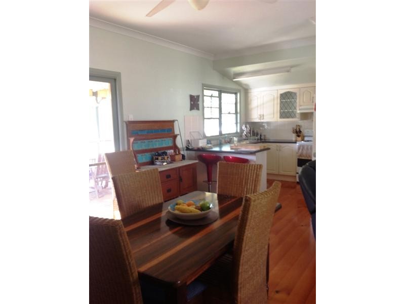 18 Alpha Drive, Glass House Mountains QLD 4518