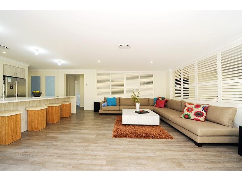 99 Springburn Drive, Glass House Mountains QLD 4518