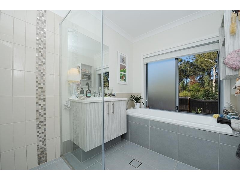 99 Springburn Drive, Glass House Mountains QLD 4518