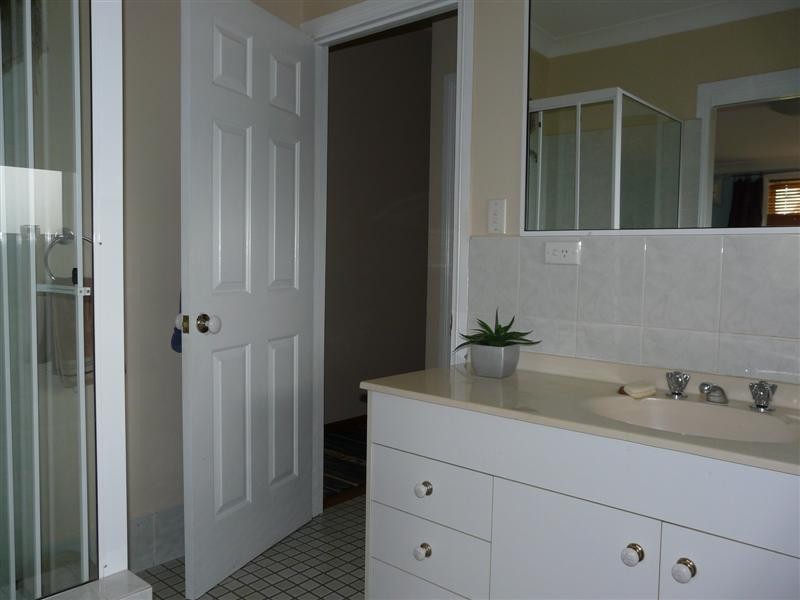 240 Candle Mountain Drive, Peachester QLD 4519