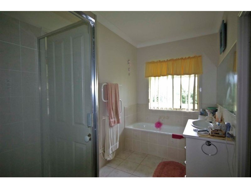 84 Reserve Lane, Peachester QLD 4519