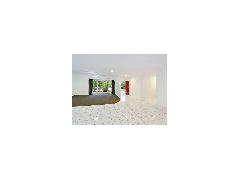 10 Clinton Court, Glenview QLD 4553