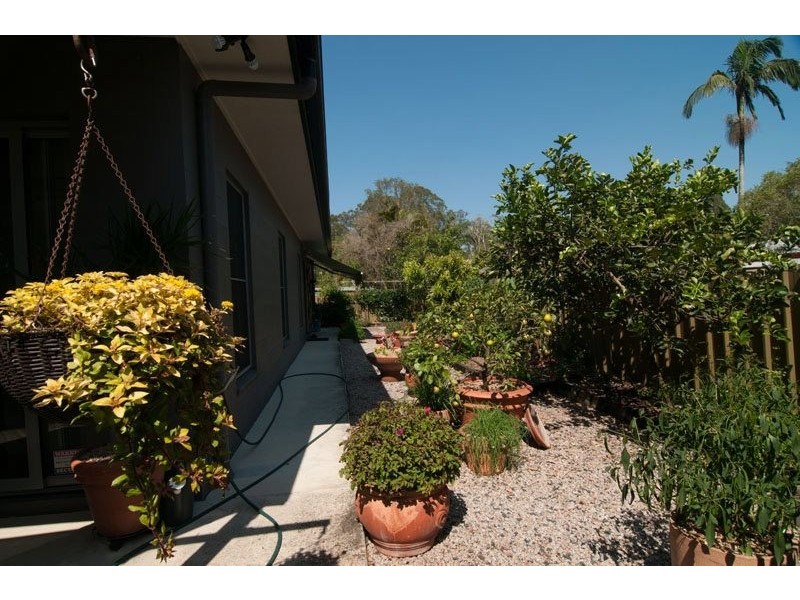 27 Caloundra Street, Landsborough QLD 4550