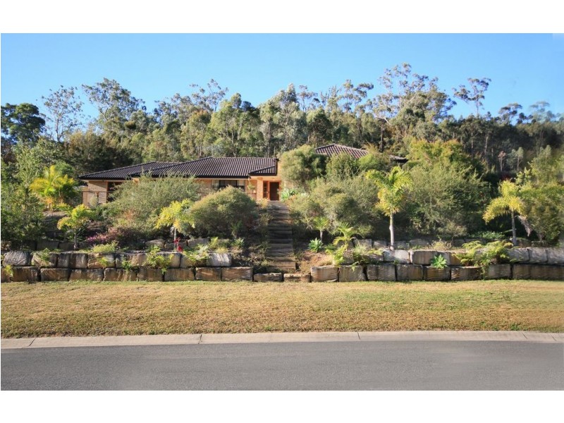 2 Bloomfield Place, Beerwah QLD 4519