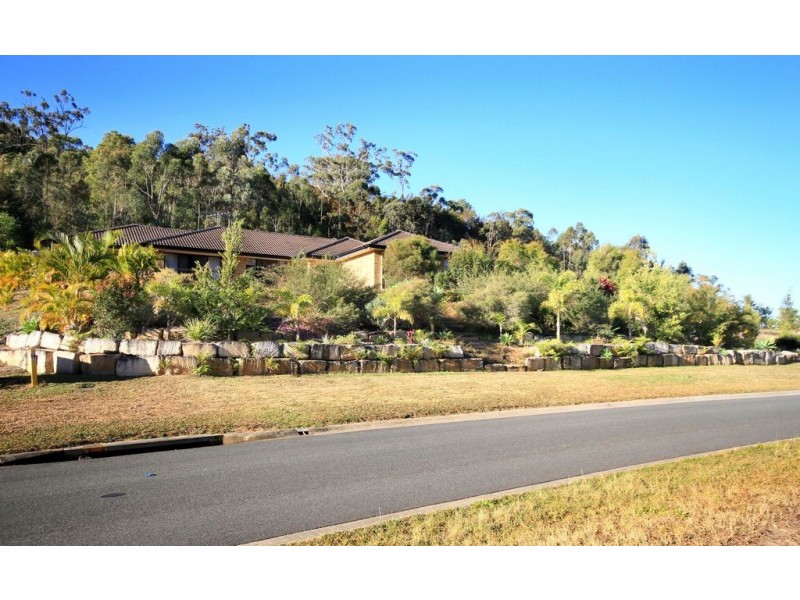 2 Bloomfield Place, Beerwah QLD 4519