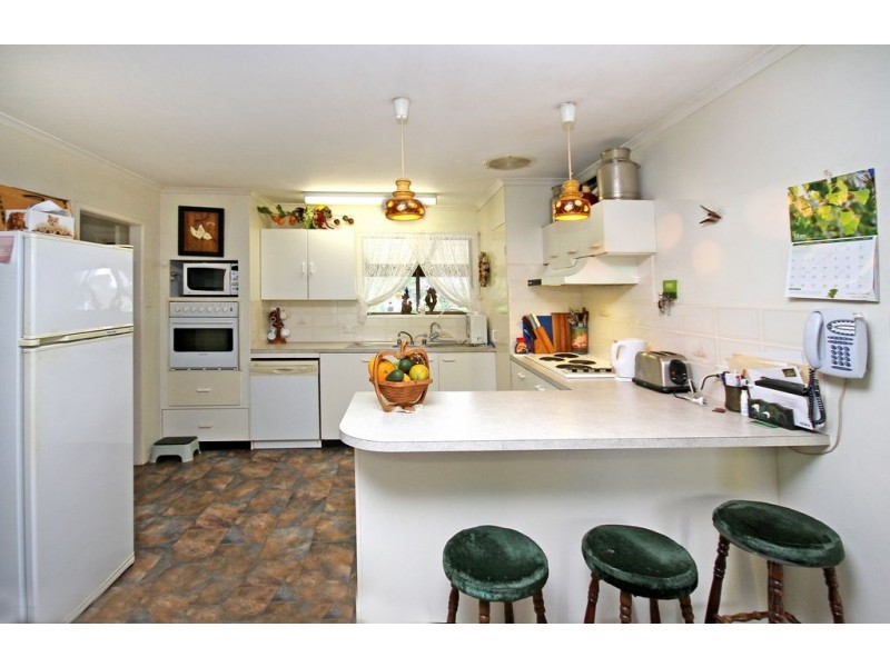 168 Coonowrin Road, Glass House Mountains QLD 4518