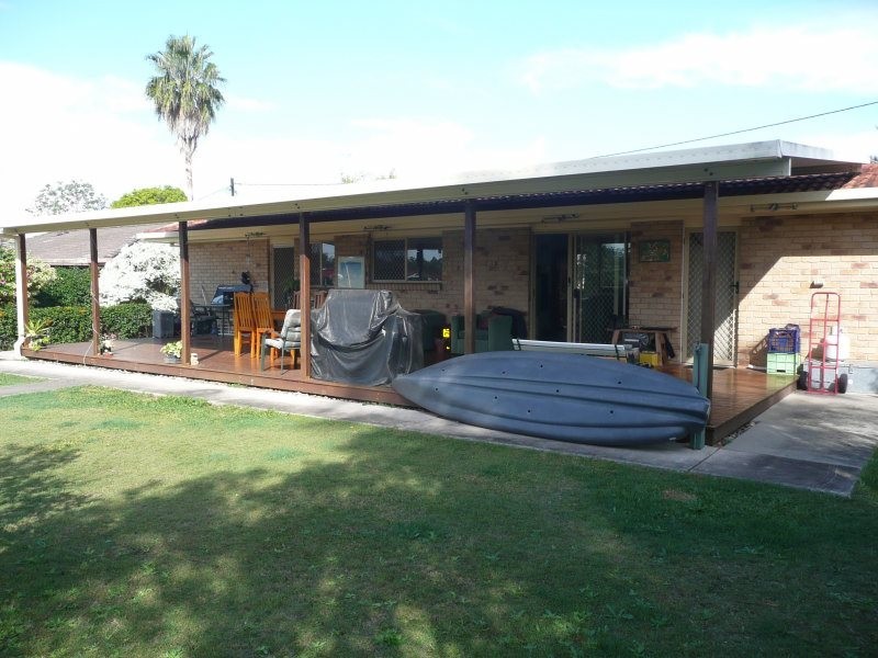 16 Tudor Court, Beerwah QLD 4519