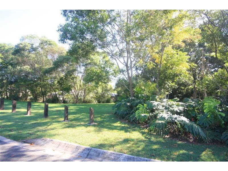 24 Ruwa Drive, Glass House Mountains QLD 4518