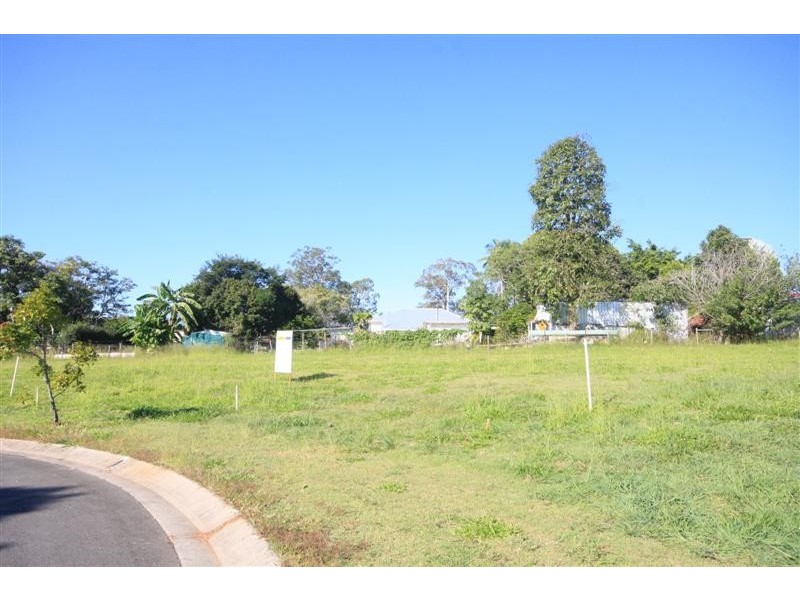 24 Ruwa Drive, Glass House Mountains QLD 4518