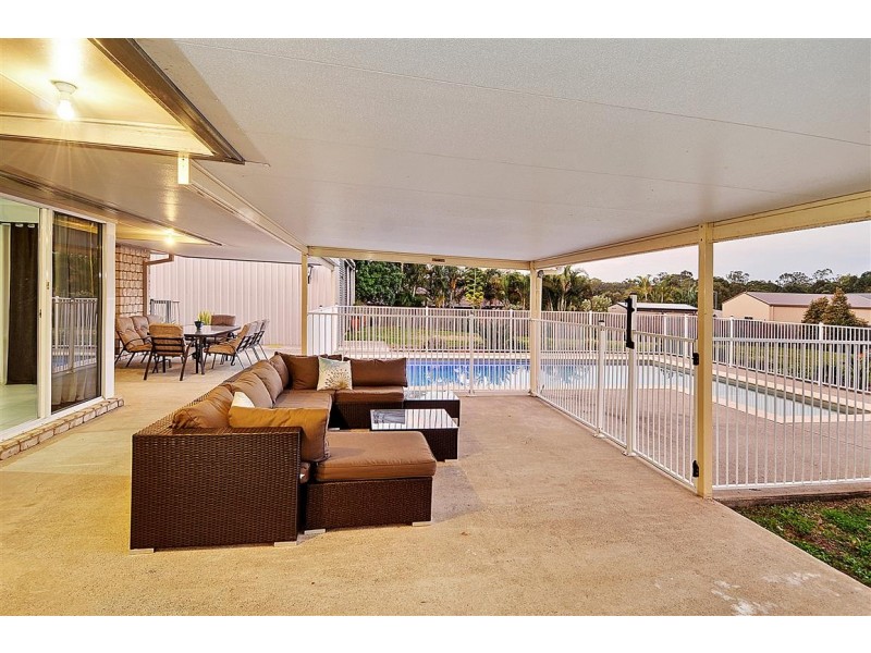 43 Endeavour Bark Drive, Glass House Mountains QLD 4518