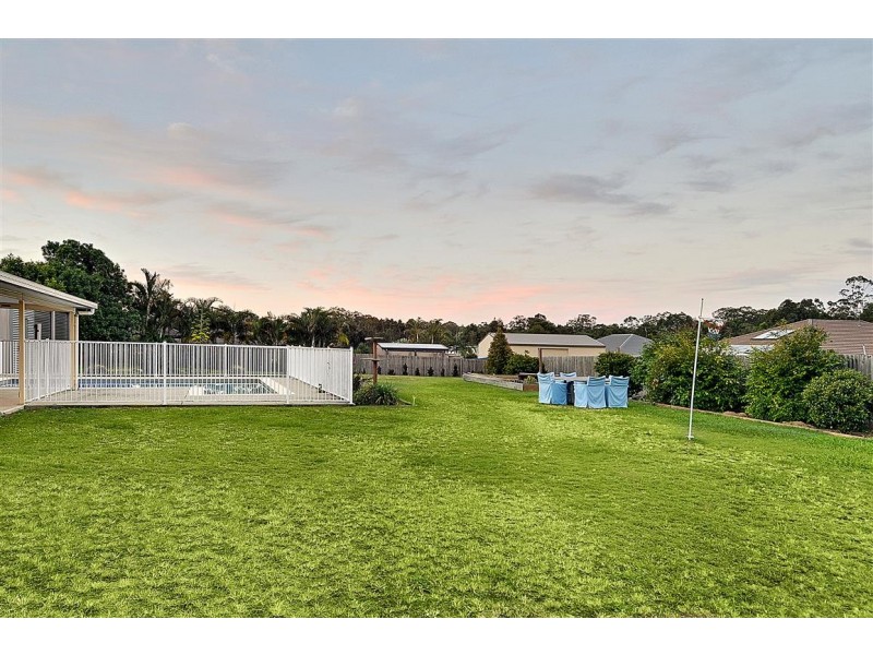 43 Endeavour Bark Drive, Glass House Mountains QLD 4518