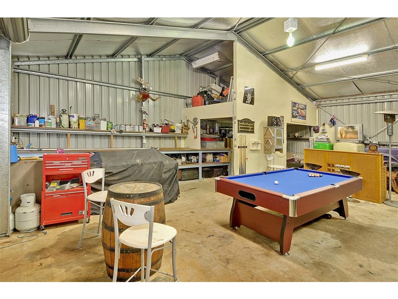 43 Endeavour Bark Drive, Glass House Mountains QLD 4518