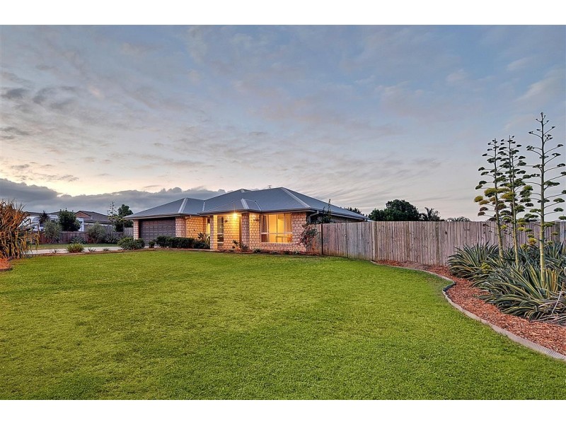 43 Endeavour Bark Drive, Glass House Mountains QLD 4518