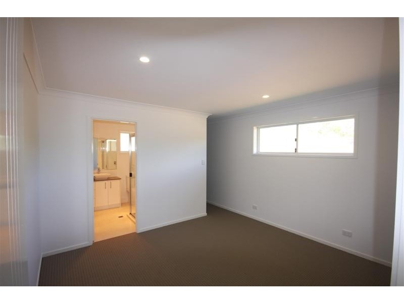 13 Jarrah Way, Landsborough QLD 4550