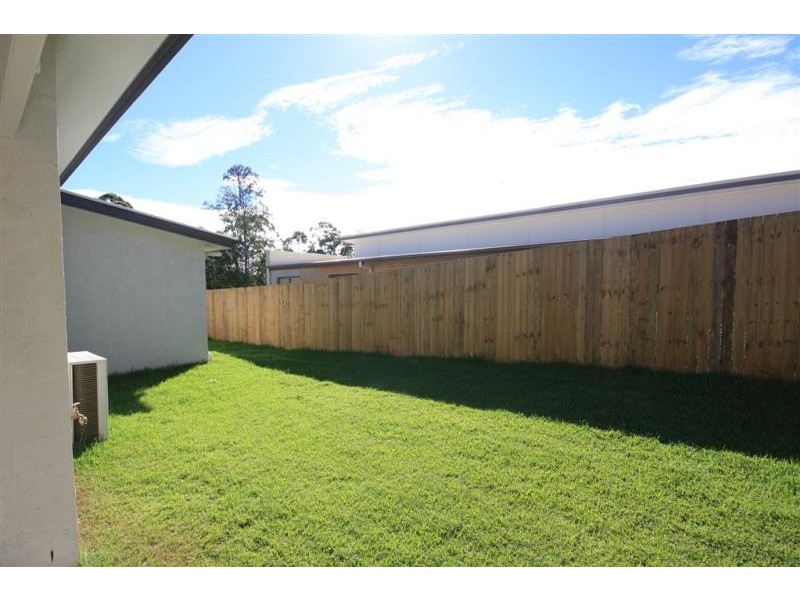 13 Jarrah Way, Landsborough QLD 4550